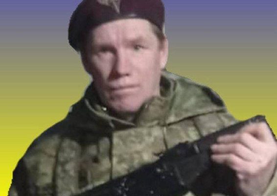 🕯️ На Дніпропетровщині загинув військовий з Бердичівщини. З глибоким сумом Червоненська громада повідомляє про втрату мужнього воїна — Олександра Володимировича Воробйова (29.04.1978 р.н.). 🇺🇦 Захисник був гранатометником десантно-штурмового підрозділу та став на захист України після мобілізації у листопаді 2025 року. 💔 10 березня 2026 року він загинув поблизу населеного пункту Новоолександрівка Синельниківського району Дніпропетровської області внаслідок артилерійського обстрілу. 🙏 Воїн до останнього виконував свій обов’язок, боронячи Україну та її народ. 🕯️ Світла пам’ять Герою. Щирі співчуття рідним та близьким. Герої не вмирають 🇺🇦 #війна